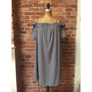 (PLUS) Atmosphere Gingham Off the Shoulder Dress